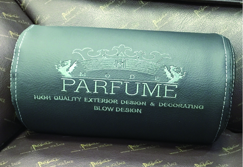 MODE PARFUME ネックパット 王冠刺繍ネックパッド(NECKPAD)｜BLOW DESIGN｜